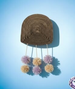 Rascador para gato de cartón en forma de medusa con pompones de juguete de KittyScratch